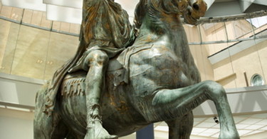 Palazzo Dei Conservatori'de yer alan Marcus Aurelius'un Bronz heykeli, Kapitoline Müzeleri, Roma, İtalya.