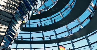 Reichstag Kubbe Rezervasyonu