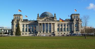 Reichstag Rezervasyonu ve Turu