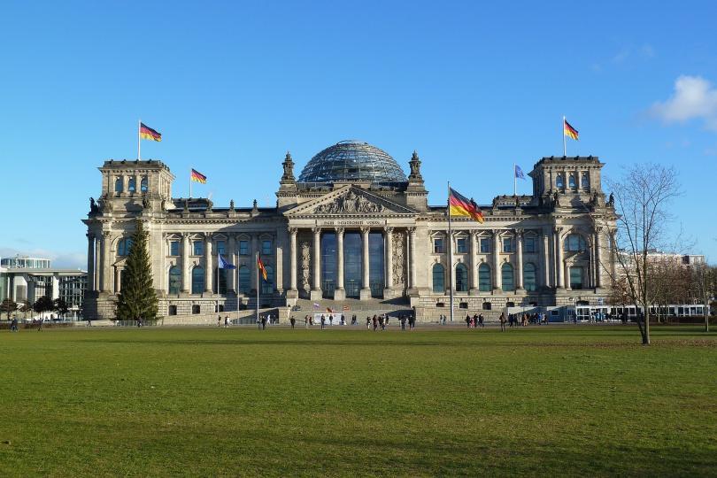 Reichstag Rezervasyonu ve Turu