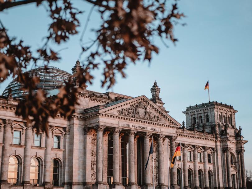 Reichstag Rezervasyonu ve Turu