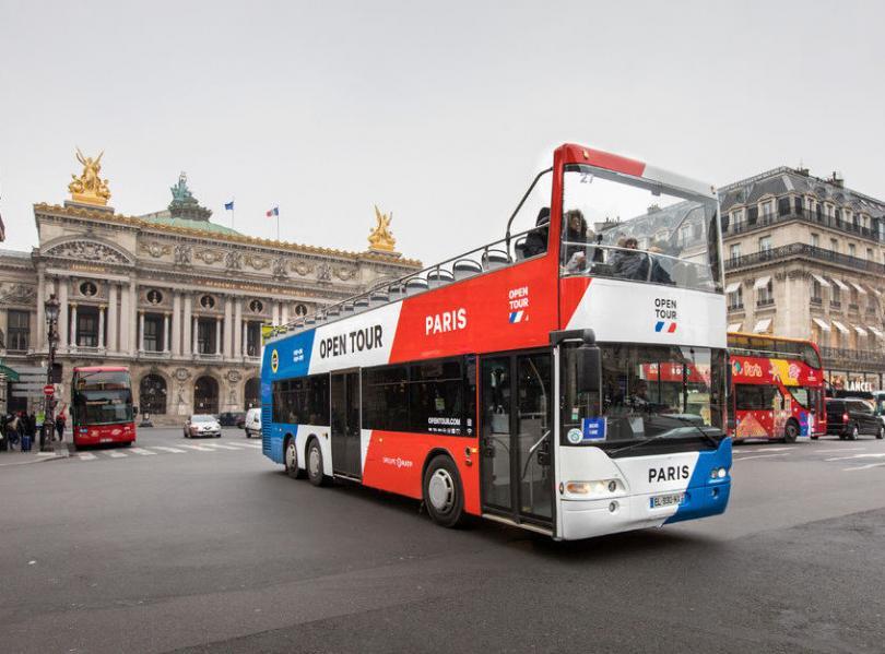 Üstü Açık Otobüsle Paris Turu