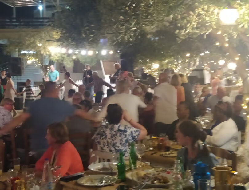 Kos Adası'nda Yunan Tavernası ve Akşam Yemeği